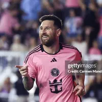Ranking the top 10 men's soccer players of the 21st century