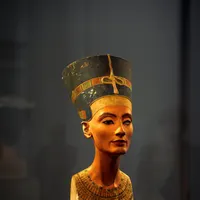 Nefertiti Bust