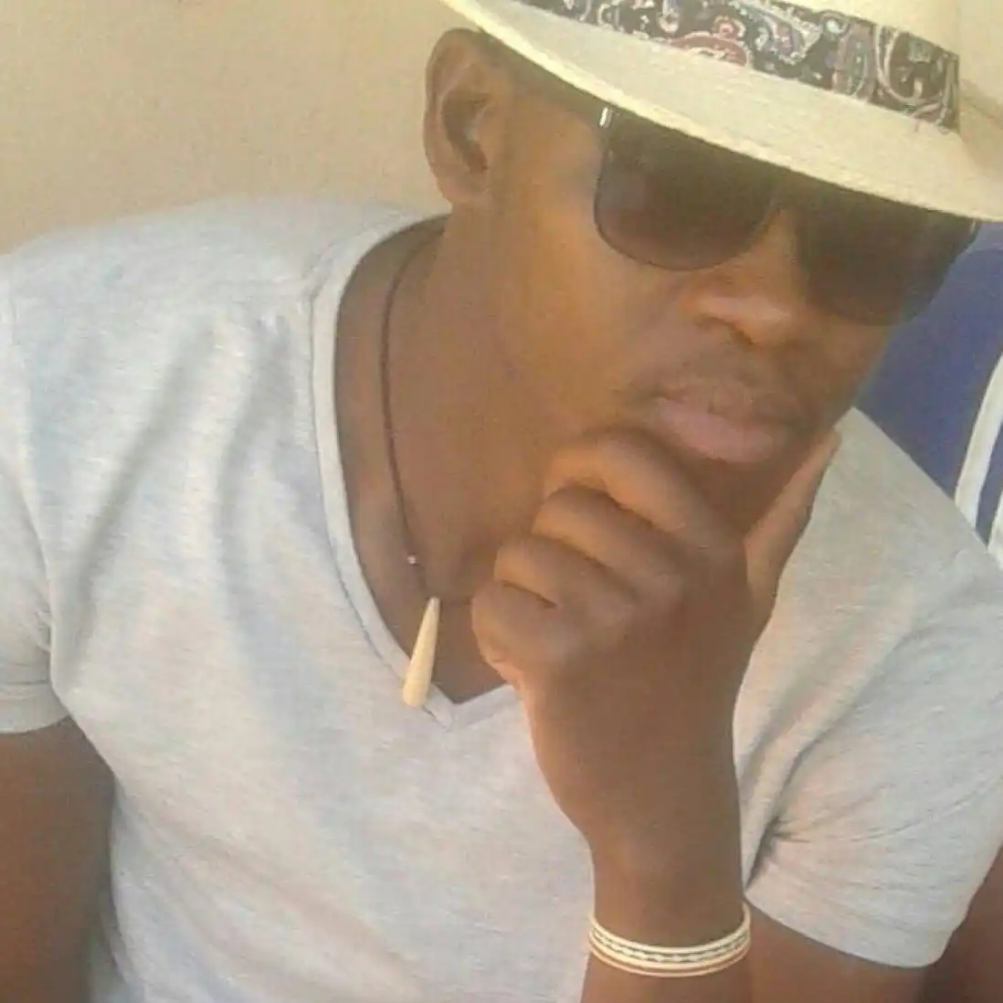 machoh profile image