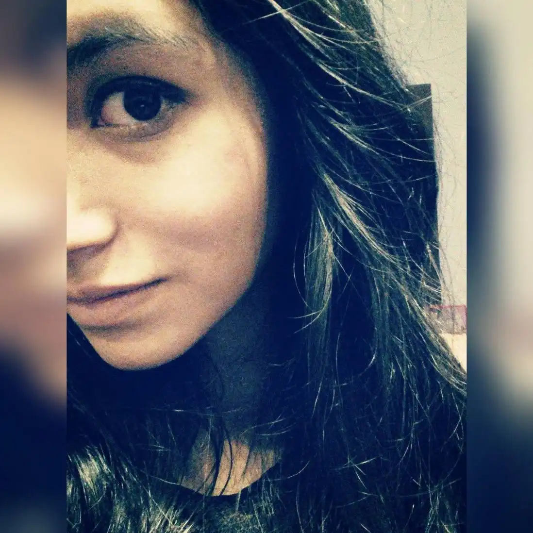 andrea profile image