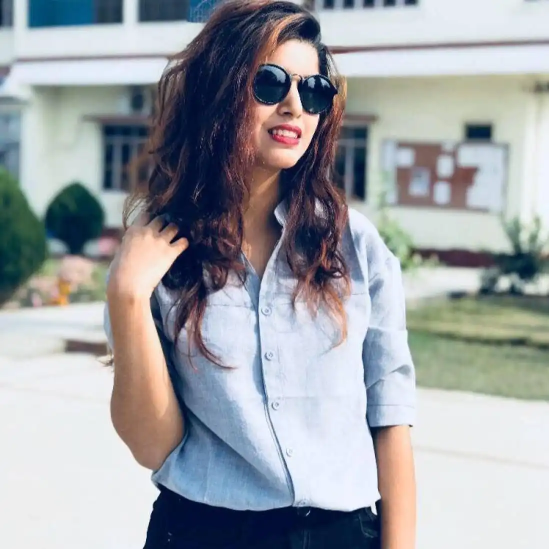 aakrii-tii profile image