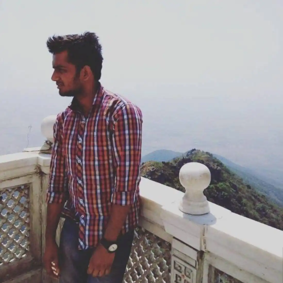deshraj profile image